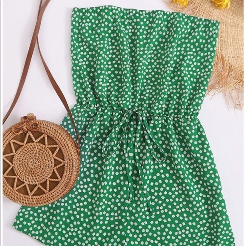 Green floral strapless romper.  Nwt